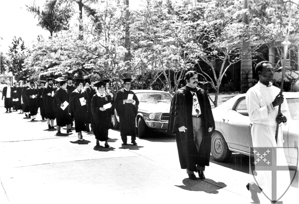 [The 19 graduates are show...]