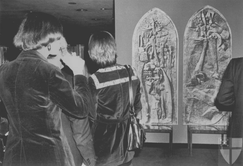 [More than 100 church pers...]