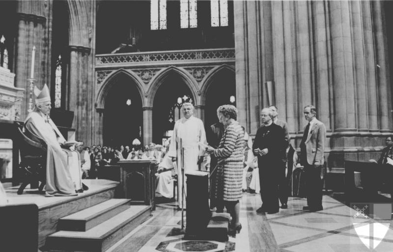 [Episcopal Peace Fellowshi...]