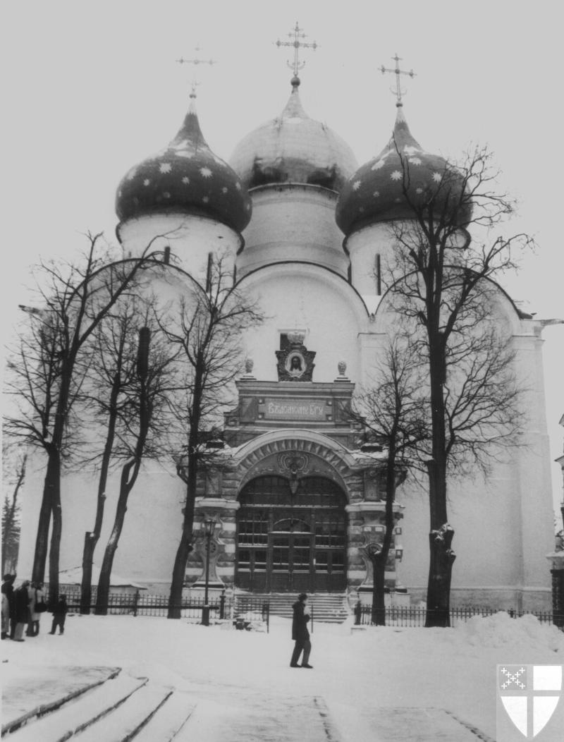 [Onion Domes Return to the...]