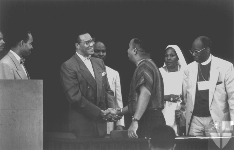 [Farrakhan Scolds Annual M...]