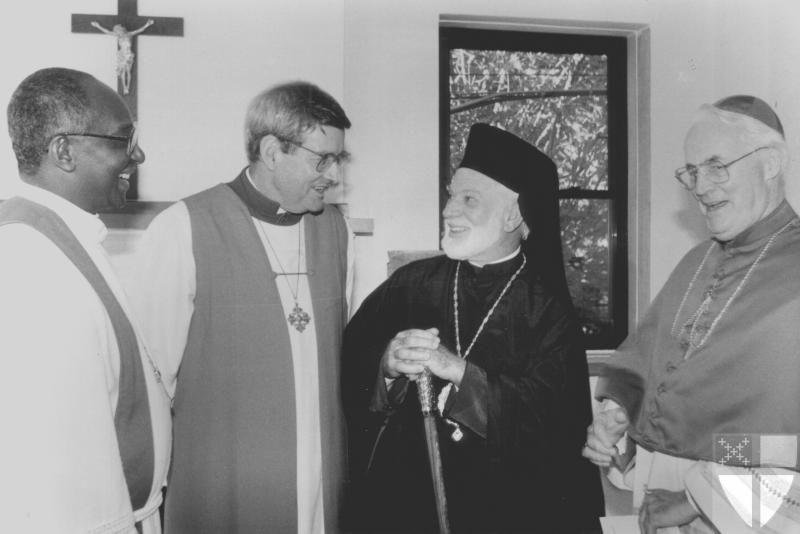 [Chicago Episcopalians Joi...]