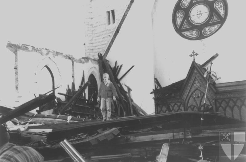 [Tornado crushes roof of C...]